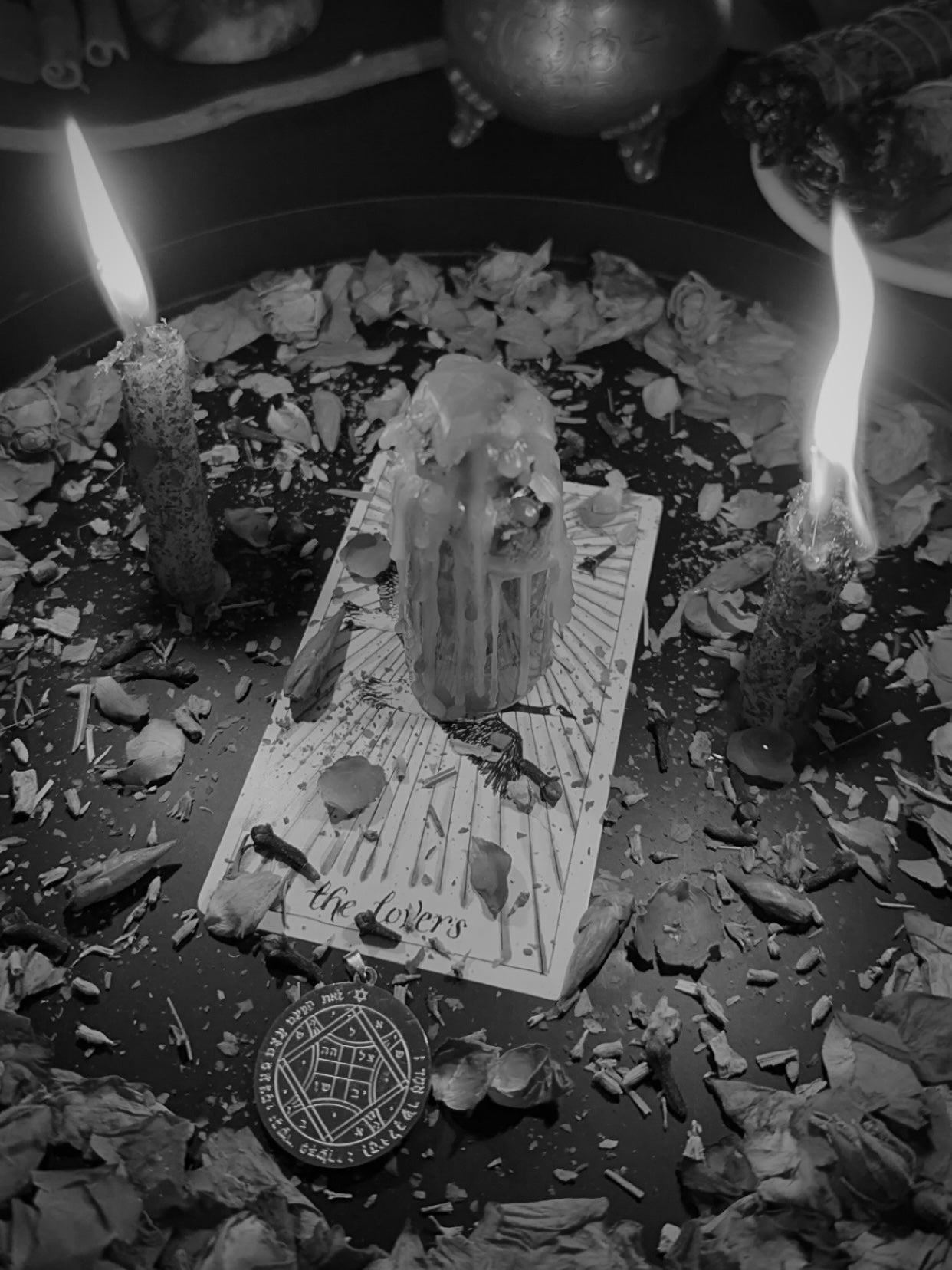 Radiant Self-Love Spell – Embrace Your Power - Lapis Occulte